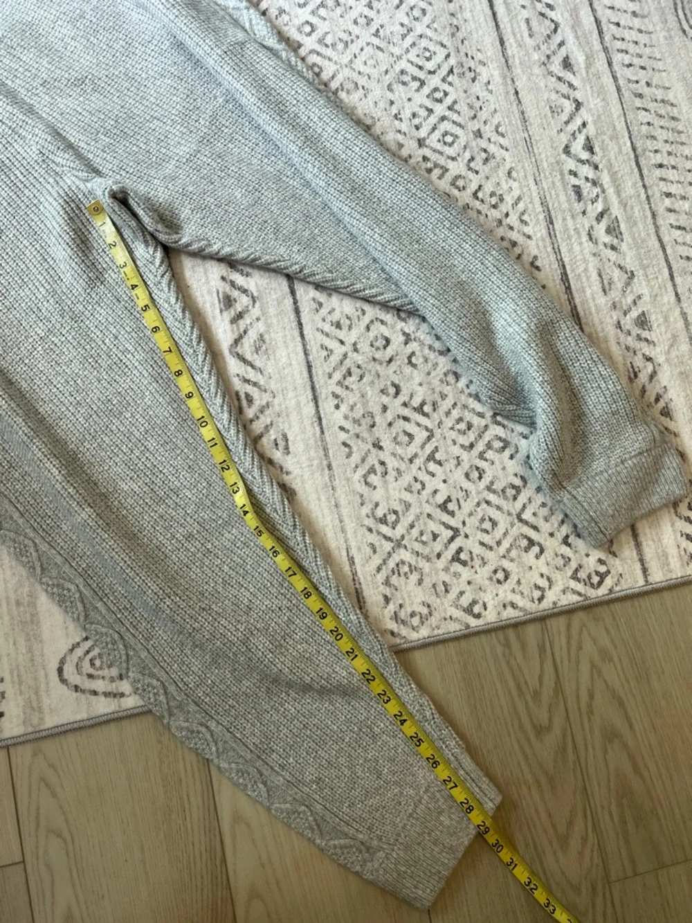 Express Light Gray Knit Joggers - Picture 8 of 8